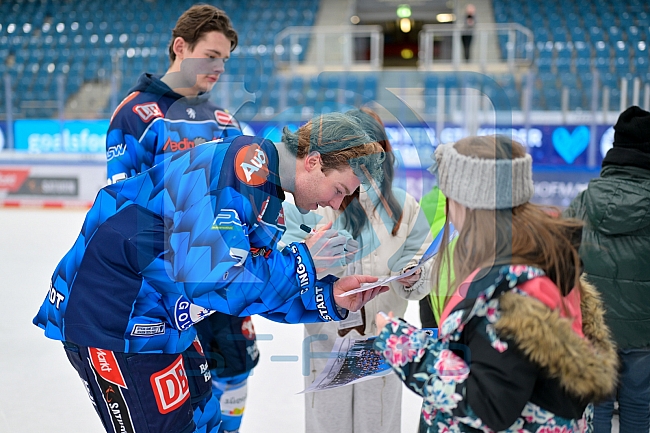 Eishockey, Herren, DEL, Saison 2025-2026, Spiel 21, ERC Ingolstadt - Pinguins Bremerhaven, 23.11.2025