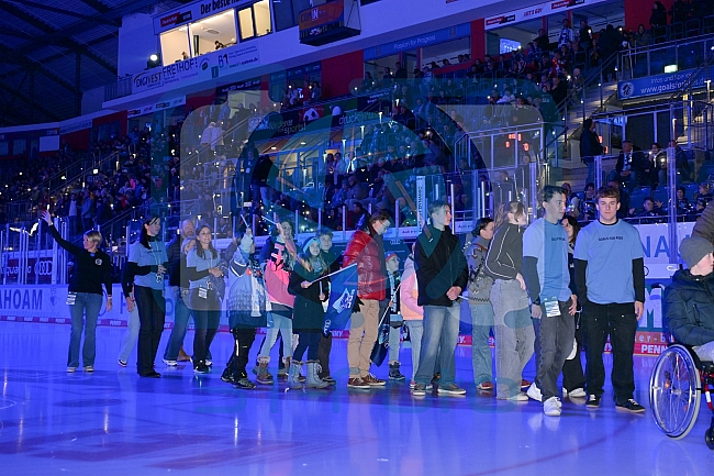 Eishockey, Herren, DEL, Saison 2025-2026, Spiel 21, ERC Ingolstadt - Pinguins Bremerhaven, 23.11.2025