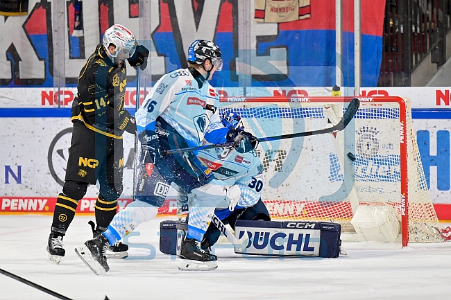Eishockey, Herren, DEL, Saison 2024-2025, Playoffs Viertelfinale, Spiel 1, Nürnberg Ice Tigers - ERC Ingolstadt, 18.03.2025