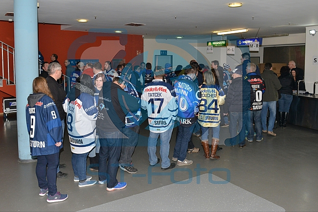 ERC Ingolstadt vs Straubing Tigers, Eishockey, DEL, Deutsche Eishockey Liga, 22.12.2015