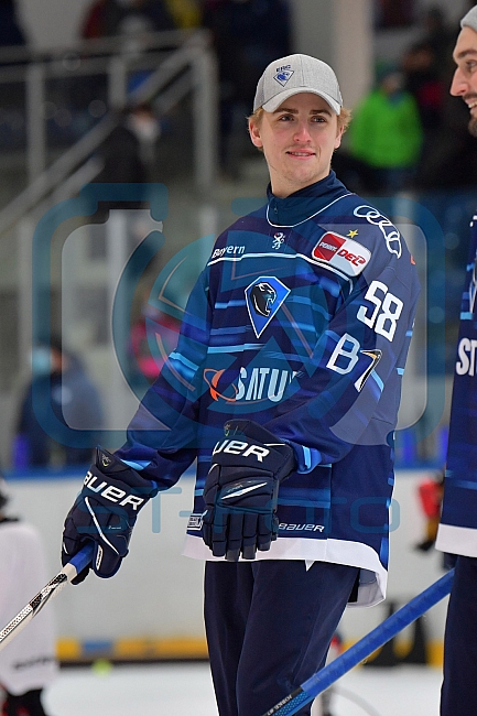 Eishockey, Herren, DEL, Saison 2021-2022, ERC Ingolstadt - Kids on Eis Day, 06.11.2021