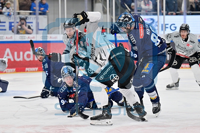 Eishockey, Herren, DEL, Saison 2024-2025, Playoffs Halbfinale, Spiel 5, ERC Ingolstadt - Kölner Haie, 11.04.2025