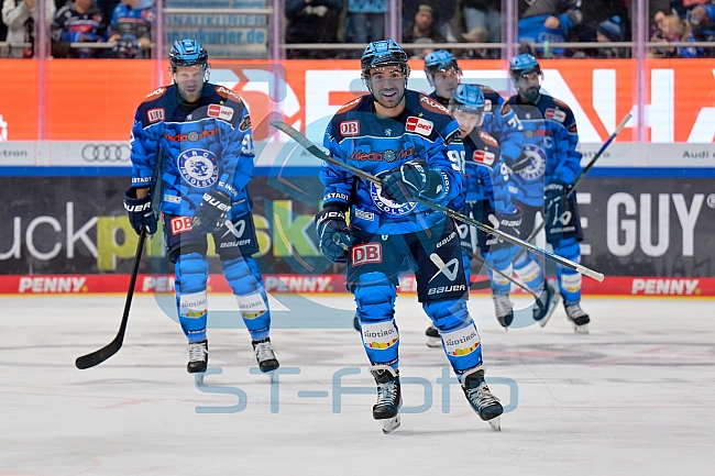 Eishockey, Herren, DEL, Saison 2025-2026, Spiel 7, ERC Ingolstadt - Straubing Tigers, 03.10.2025