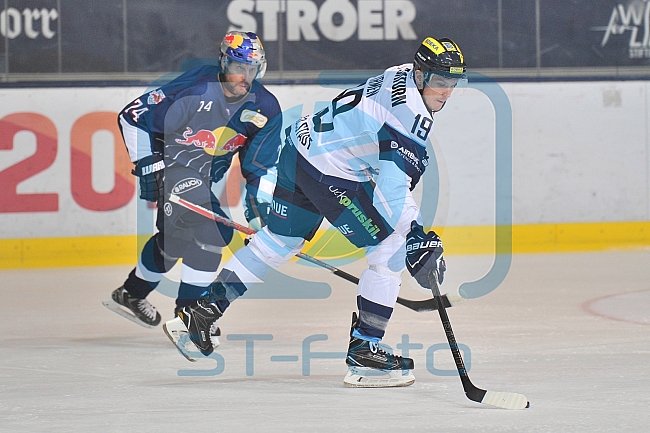 EHC Red Bull Muenchen vs ERC Ingolstadt, Eishockey, DEL, Deutsche Eishockey Liga, Spieltag 28, 16.12.2016