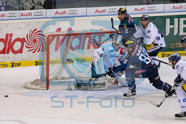 ERC Ingolstadt vs Eisbaeren Berlin, Eishockey, DEL, Deutsche Eishockey Liga, Spieltag 21, 27.11.2015