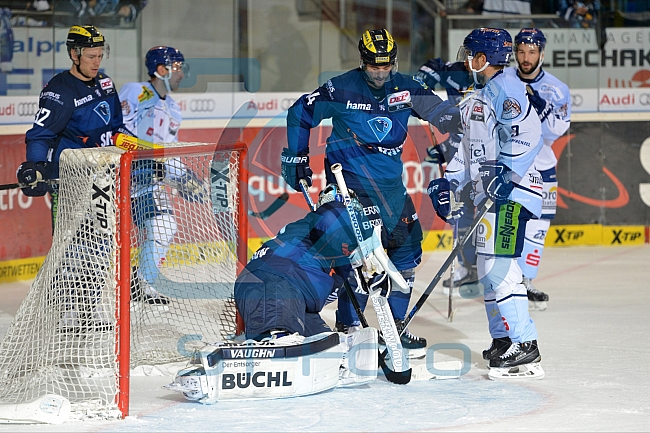 ERC Ingolstadt vs Straubing Tigers, Eishockey, DEL, Deutsche Eishockey Liga, 04.10.2015