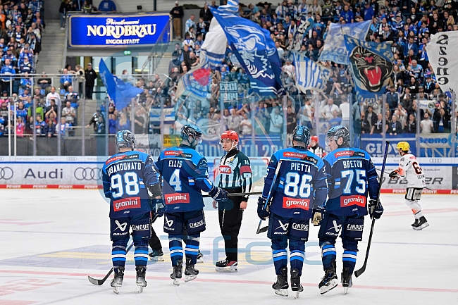Eishockey, Herren, DEL, Saison 2025-2026, Spiel 10, ERC Ingolstadt - Löwen Frankfurt, 12.10.2025