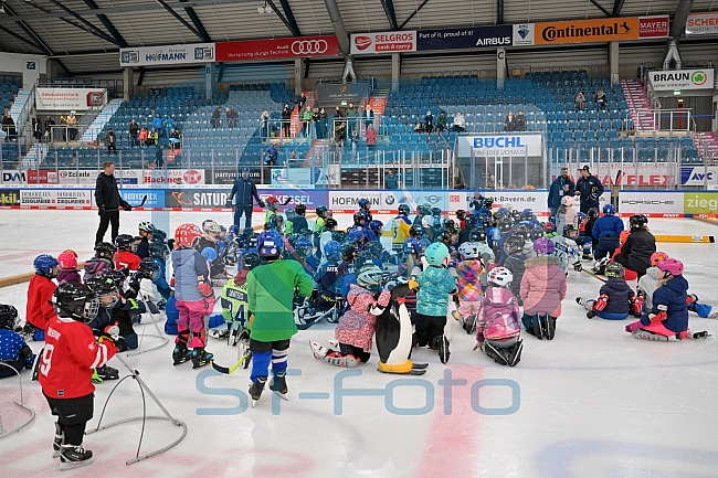 Eishockey, Herren, DEL, Saison 2022-2023, ERC Ingolstadt - Kids On Ice Day, 19.11.2022