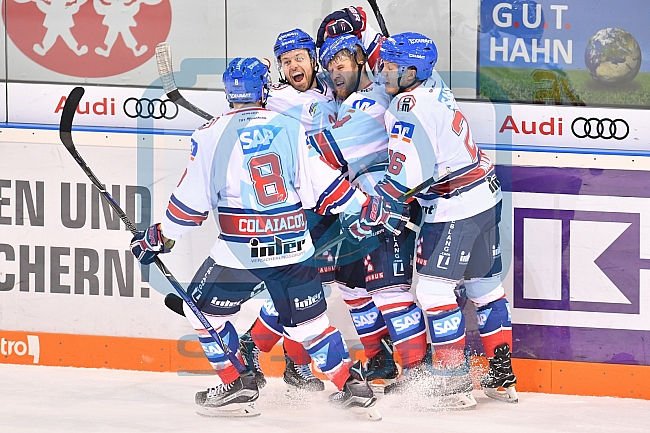 ERC Ingolstadt vs Adler Mannheim, Eishockey, DEL, Deutsche Eishockey Liga, Playoffs, Spiel 3, 18.03.2018
