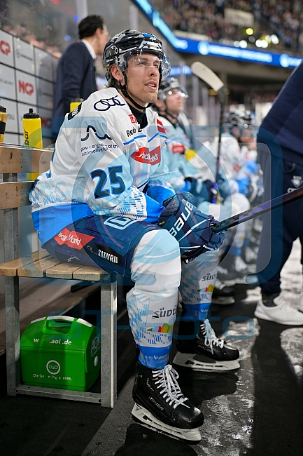Eishockey, Herren, DEL, Saison 2024-2025, Playoffs Viertelfinale, Spiel 1, Nürnberg Ice Tigers - ERC Ingolstadt, 18.03.2025