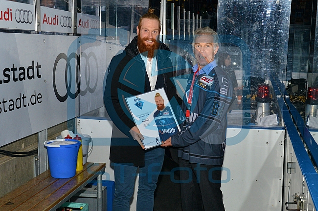 ERC Ingolstadt vs EHC Red Bull München, Eishockey, DEL, Deutsche Eishockey Liga, Spieltag 16, 13.11.2016