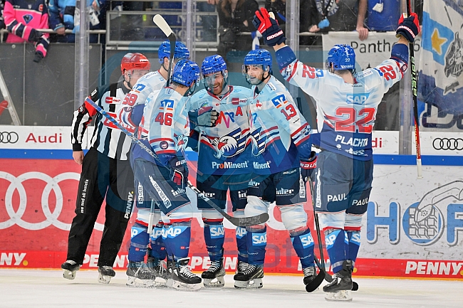 Eishockey, Herren, DEL, Saison 2022-2023, Playoff-Halbfinale - Spiel 3, ERC Ingolstadt - Adler Mannheim, 04.04.2023