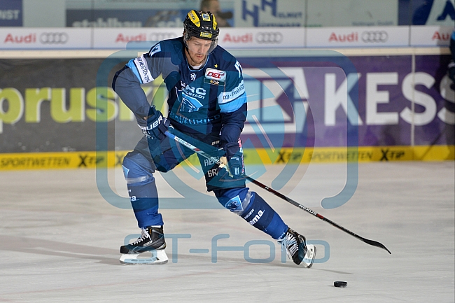 ERC Ingolstadt vs EHC Red Bull Muenchen, Eishockey, DEL, Deutsche Eishockey Liga, 06.03.2016
