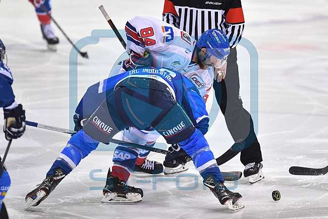 ERC Ingolstadt vs Adler Mannheim, Eishockey, DEL, Deutsche Eishockey Liga, Playoffs, Spiel 1, 14.03.2018