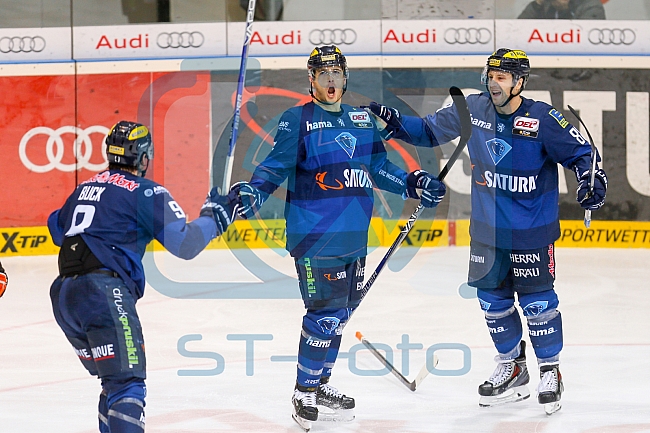 ERC Ingolstadt  - Grizzlys Wolfsburg, Eishockey, DEL, Deutsche Eishockey Liga, Spieltag 42, 31.01.2016