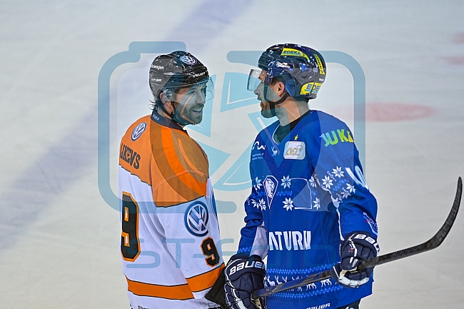 ERC Ingolstadt gegen Grizzlys Wolfsburg Pinguine am 21.12.2018, Spieltag 30