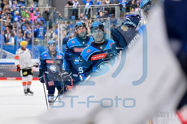 Eishockey, Herren, DEL, Saison 2025-2026, Spiel 10, ERC Ingolstadt - Löwen Frankfurt, 12.10.2025