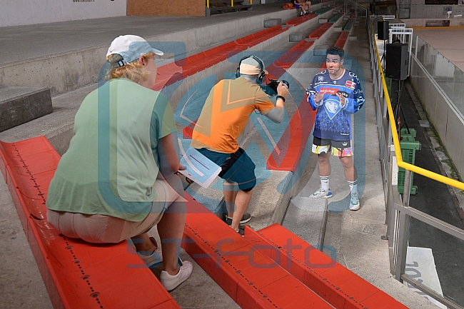 Eishockey, Herren, DEL, Saison 2023-2024, Vinschgau Cup, ERC Ingolstadt - Making-of MediaMarkt & Saturn Videos, 24.08.2023
