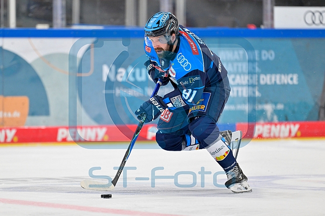 Eishockey, Herren, DEL, Saison 2025-2026, Spiel 33, ERC Ingolstadt - Grizzlys Wolfsburg, 28.12.2025