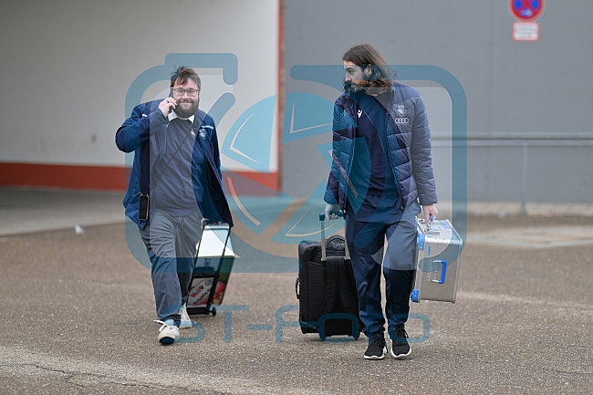 Eishockey, Herren, DEL, Saison 2022-2023, Playoff-Finale - Spiel 1, ERC Ingolstadt - Abfahrt vor Finalspiel 1, 14.04.2023