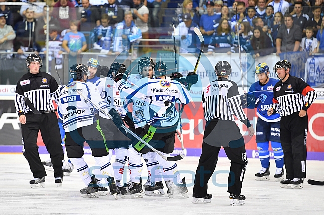 ERC Ingolstadt - Straubing Tigers, Eishockey, DEL, Deutsche Eishockey Liga, Spieltag 1, 08.09.2017
