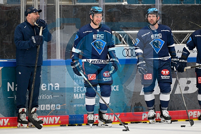 Eishockey, Herren, DEL, Saison 2025-2026, ERC Ingolstadt - Training, 13.02.2026