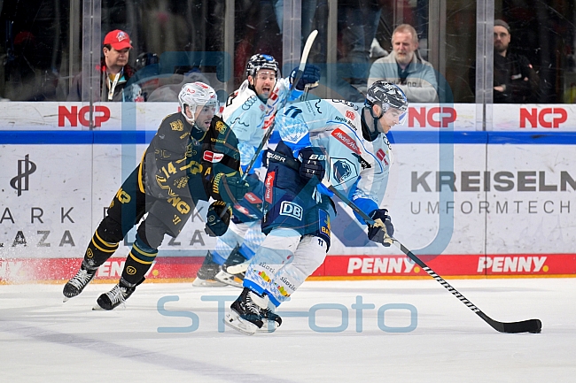 Eishockey, Herren, DEL, Saison 2024-2025, Playoffs Viertelfinale, Spiel 1, Nürnberg Ice Tigers - ERC Ingolstadt, 18.03.2025