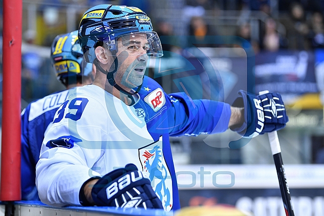 ERC Ingolstadt vs EHC Red Bull Muenchen, Eishockey, DEL, Deutsche Eishockey Liga, Spieltag 16, 27.10.2017