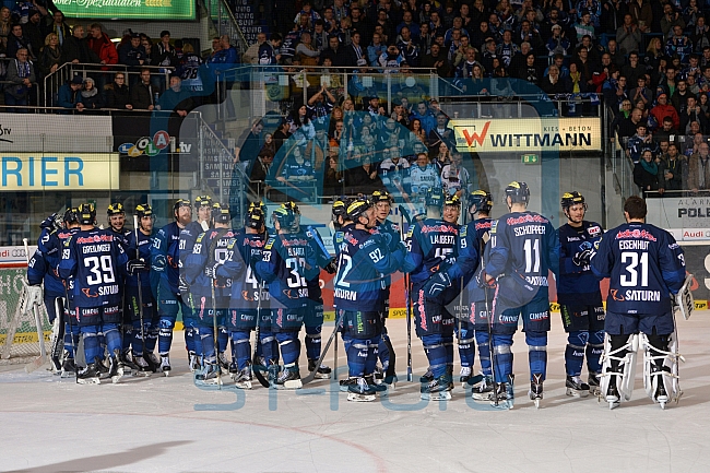 ERC Ingolstadt vs Straubing Tigers, Eishockey, DEL, Deutsche Eishockey Liga, 22.12.2015