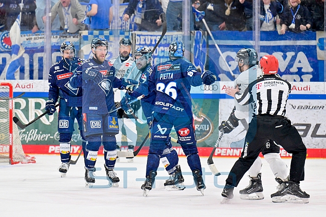 Eishockey, Herren, DEL, Saison 2024-2025, Playoffs Halbfinale, Spiel 5, ERC Ingolstadt - Kölner Haie, 11.04.2025