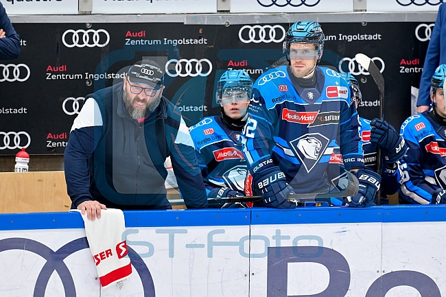 Eishockey, Herren, DEL, Saison 2025-2026, Spiel 33, ERC Ingolstadt - Grizzlys Wolfsburg, 28.12.2025