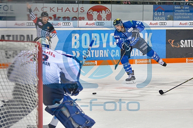 ERC Ingolstadt vs EHC Red Bull Muenchen am 26.12.2018, Spieltag 32