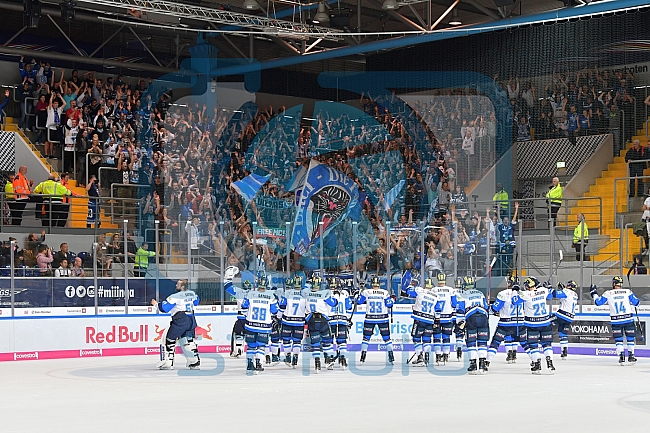 EHC Red Bull Muenchen vs ERC Ingolstadt, Eishockey, DEL, Deutsche Eishockey Liga, Spieltag 9, 07.10.2018