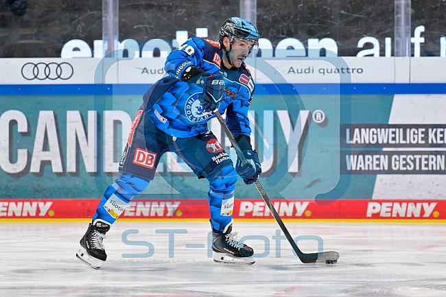 Eishockey, Herren, DEL, Saison 2025-2026, Spiel 21, ERC Ingolstadt - Pinguins Bremerhaven, 23.11.2025