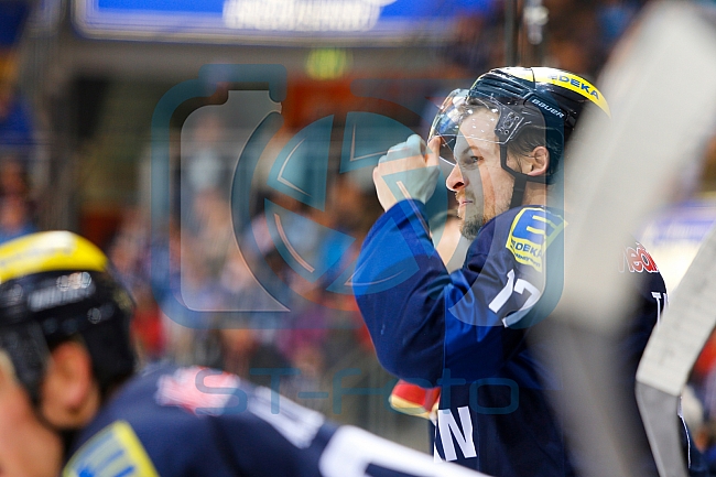 ERC Ingolstadt - Straubing Tigers, Eishockey, DEL, Deutsche Eishockey Liga, Preplayoff, Spiel 1, 09.03.2016