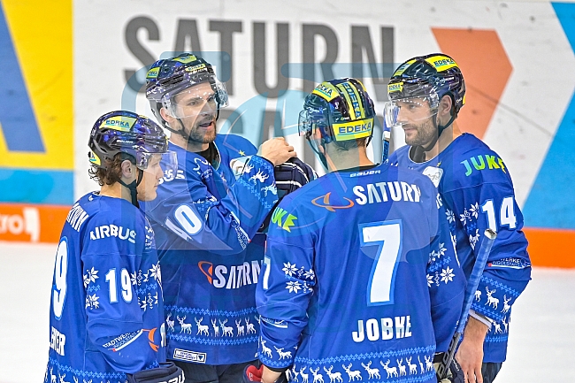 ERC Ingolstadt gegen Grizzlys Wolfsburg Pinguine am 21.12.2018, Spieltag 30
