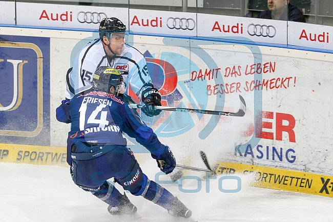 ERC Ingolstadt vs Thomas Sabo Ice Tigers, Eishockey, DEL, Deutsche Eishockey Liga, Spieltag 32, 30.12.2015 Foto: Oliver Strisch / st-foto.de