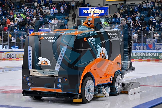 Eishockey, Herren, DEL, Saison 2025-2026, Spiel 21, ERC Ingolstadt - Pinguins Bremerhaven, 23.11.2025
