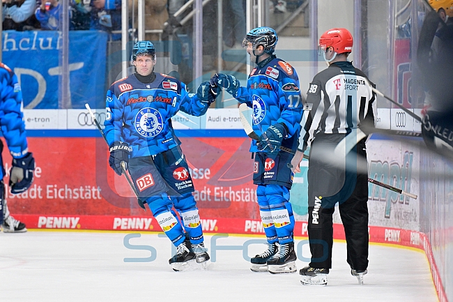 Eishockey, Herren, DEL, Saison 2025-2026, Spiel 21, ERC Ingolstadt - Pinguins Bremerhaven, 23.11.2025