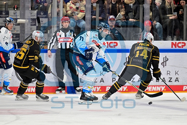 Eishockey, Herren, DEL, Saison 2024-2025, Playoffs Viertelfinale, Spiel 1, Nürnberg Ice Tigers - ERC Ingolstadt, 18.03.2025