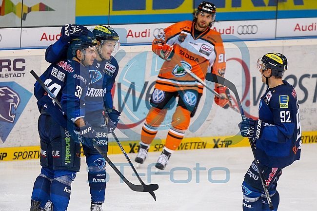 ERC Ingolstadt  - Grizzlys Wolfsburg, Eishockey, DEL, Deutsche Eishockey Liga, Spieltag 42, 31.01.2016