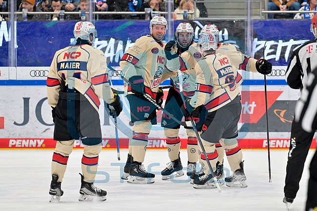 Eishockey, Herren, DEL, Saison 2024-2025, Playoffs Viertelfinale, Spiel 3, ERC Ingolstadt - Nürnberg Ice Tigers, 21.03.2025