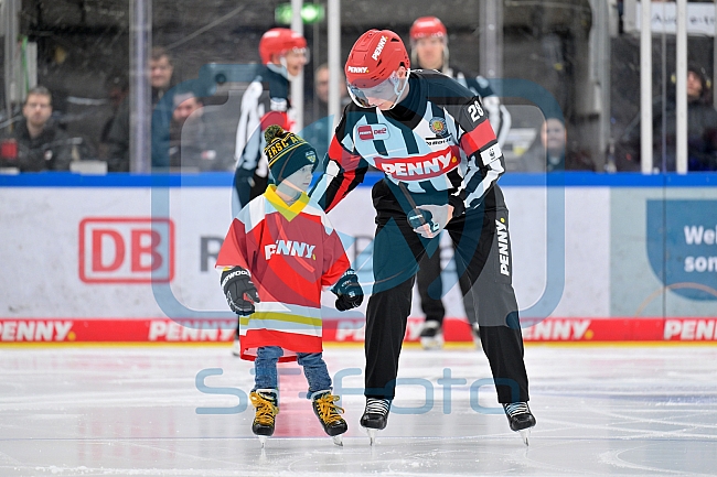 Eishockey, Herren, DEL, Saison 2025-2026, Spiel 26, ERC Ingolstadt - Schwenninger Wild Wings, 07.12.2025