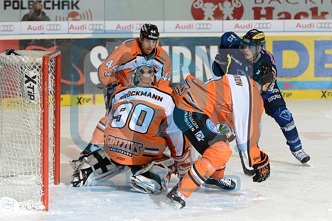 ERC Ingolstadt vs Grizzlys Wolfsburg, Eishockey, DEL, Deutsche Eishockey Liga, 18.10.2015