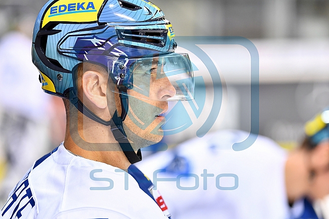 ERC Ingolstadt vs Grizzlys Wolfsburg, Eishockey, DEL, Deutsche Eishockey Liga, Spieltag 12, 13.10.2017