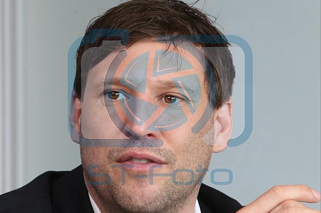 Pressekonferenz - ERC Ingolstadt stellt den neuen Trainerstab fuer die kommende Saison 2015 / 2016 vor