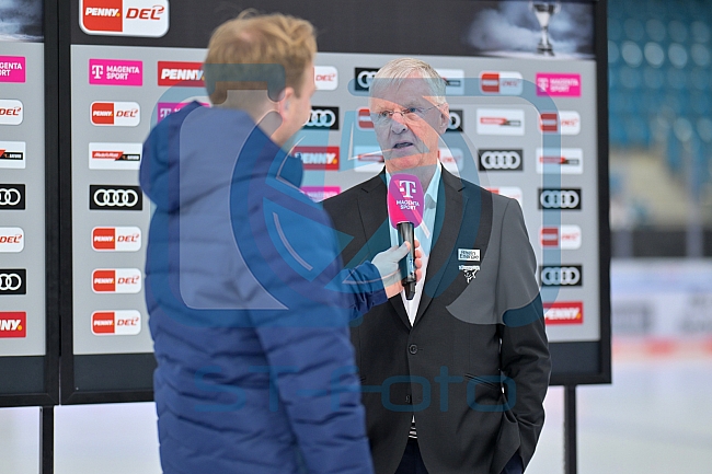 Eishockey, Herren, DEL, Saison 2024-2025, Playoffs Halbfinale, Spiel 1, ERC Ingolstadt - Kölner Haie, 02.04.2025