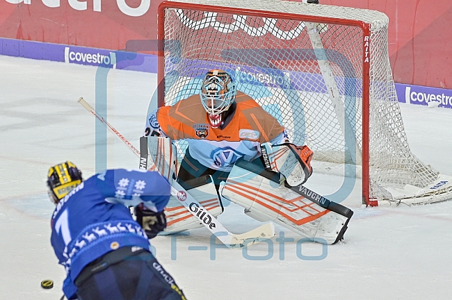 ERC Ingolstadt gegen Grizzlys Wolfsburg Pinguine am 21.12.2018, Spieltag 30