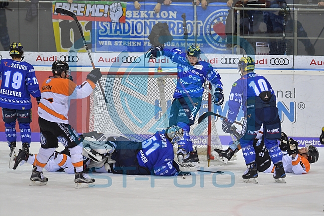 ERC Ingolstadt vs Grizzlys Wolfsburg, Eishockey, DEL, Deutsche Eishockey Liga, Spieltag 30, 21.12.2018
