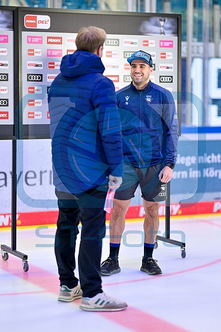 Eishockey, Herren, DEL, Saison 2025-2026, Spiel 33, ERC Ingolstadt - Grizzlys Wolfsburg, 28.12.2025